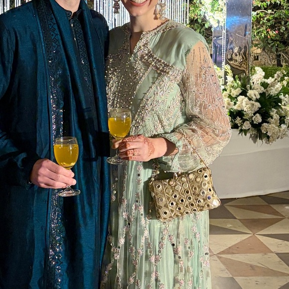 Gorgeous Floral Special Event Dress XL/16/18 - Picture 8 of 12